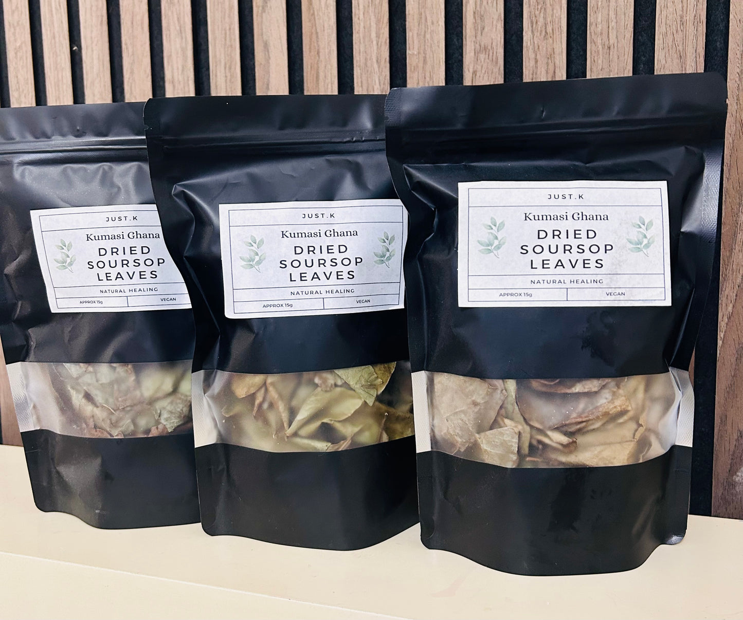 Organic Dried Soursop Leaves Boost Immune System & Healthy Skin 15g (Ghana)